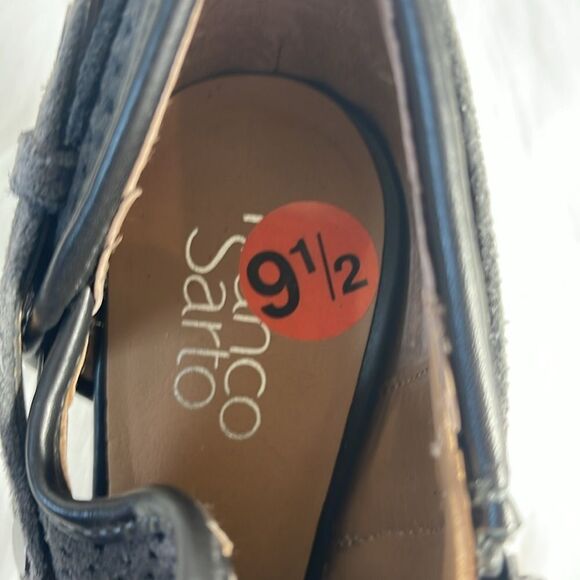 Franco Sarto Dale 2 NWOT Charcoal Perforated Suede Heeled Booties Sz 9.5 - Picture 5 of 6